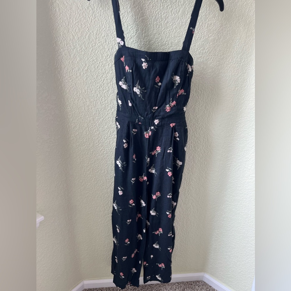 Hollister Floral Crop Wide Leg Tie Back Jumpsuit Size XS